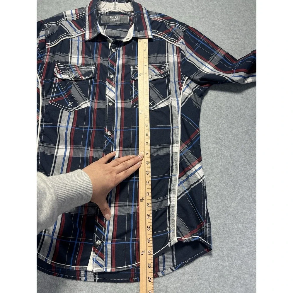 Buckle Men's  Pearl Snap Shirt Long Sleeve, Tailored Fit Sz L/M Western Plaid‎